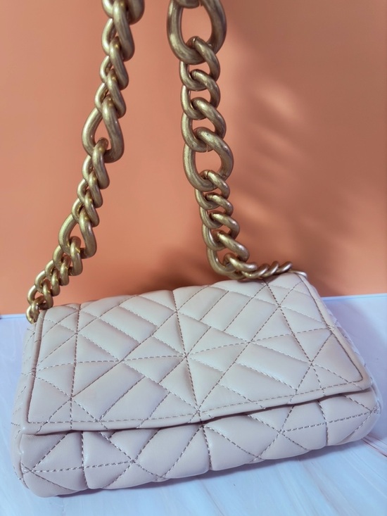 Zara Handbags - Quilted Shoulder Bag with Gold Chain - Beige